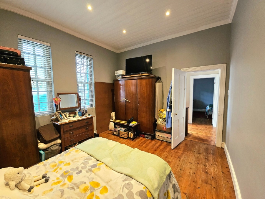 3 Bedroom Property for Sale in Wynberg Western Cape